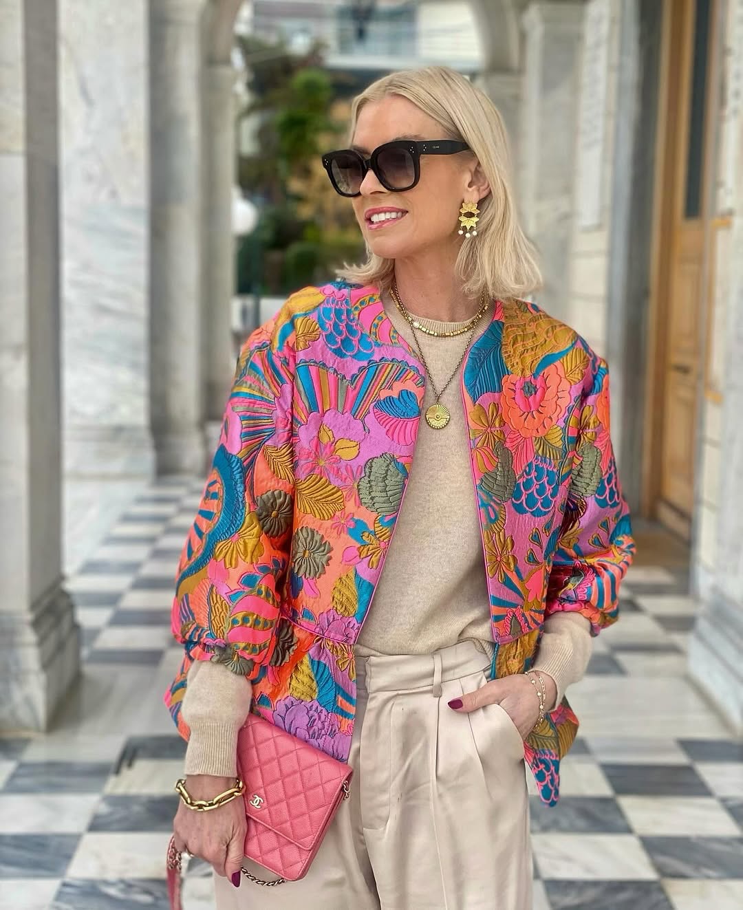 Color Love 🩷
@nemaresortwear jacket by amazing  @annamavridis
Find it in our eshop and enjoy free worldwide shipping
#springstyle #colorfull #styleinspo #ss25 #athens