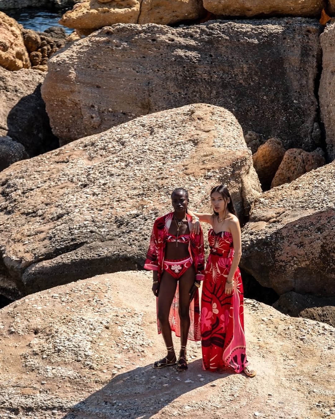 Soft breeze and bold prints. 
Passionflower is summer, redefined. 

#ResonanceReimagined #PeruvianFolk #summer2025collection