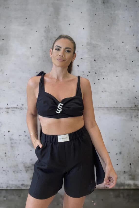 MILKWHITE Pure Linen Crop Top With MW Pin Black